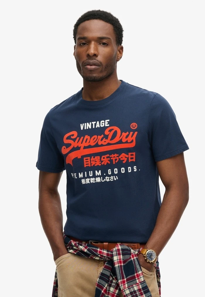 تي شيرت رجالي ونسائي من Superd - مراجعة Streetwear Brand Vintage وسعره