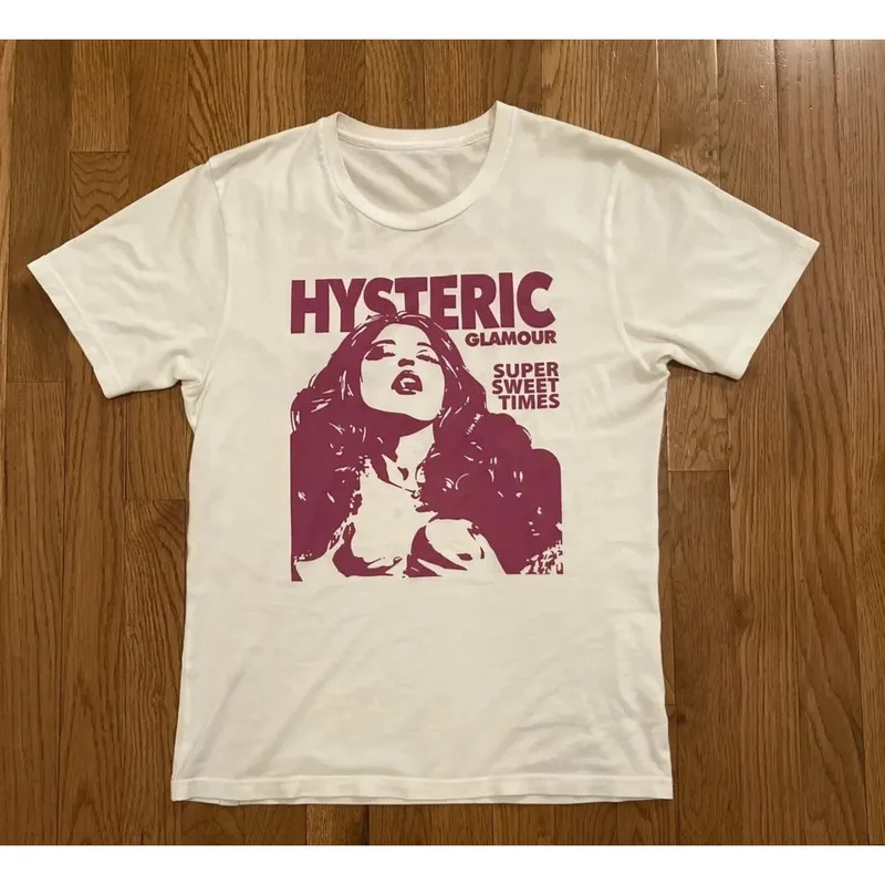 تي شيرت بتصميم عتيق لصورة فتاة - مراجعة Streetwear Brand Vintage وسعره